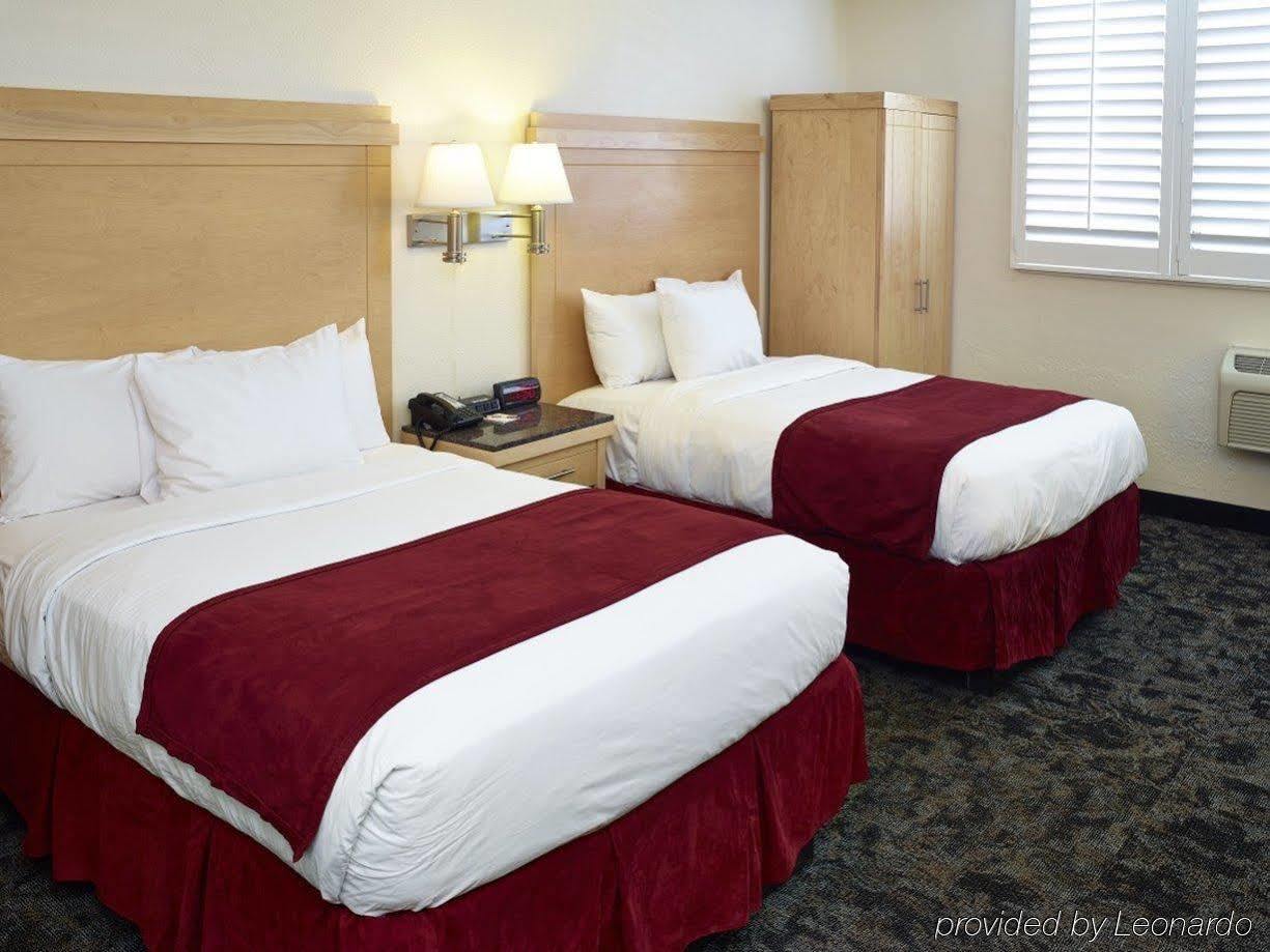 Livinn Hotel St Paul East / Maplewood Bagian luar foto