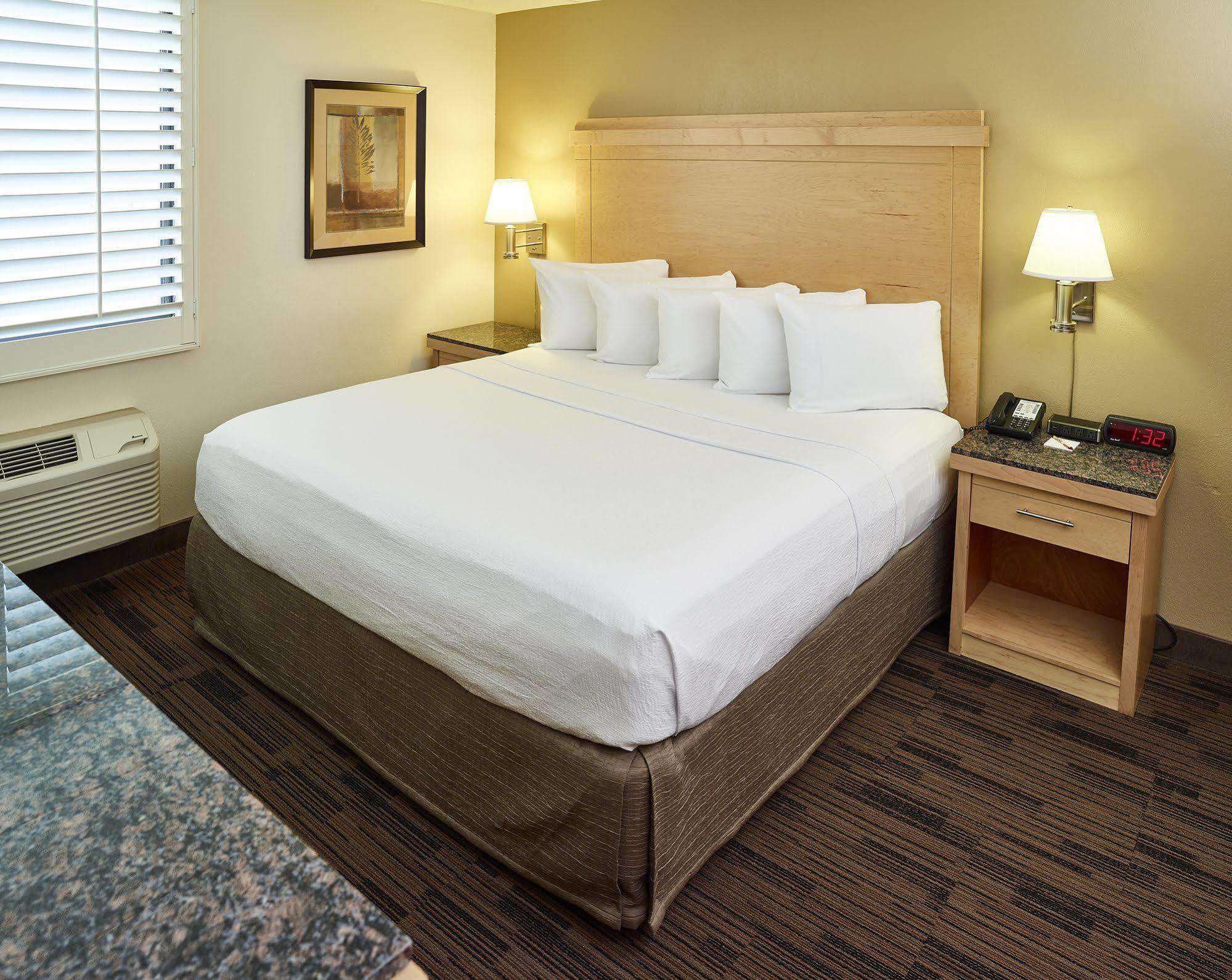 Livinn Hotel St Paul East / Maplewood Bagian luar foto