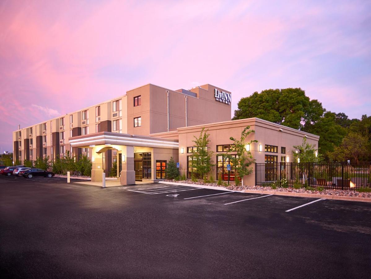Livinn Hotel St Paul East / Maplewood Bagian luar foto